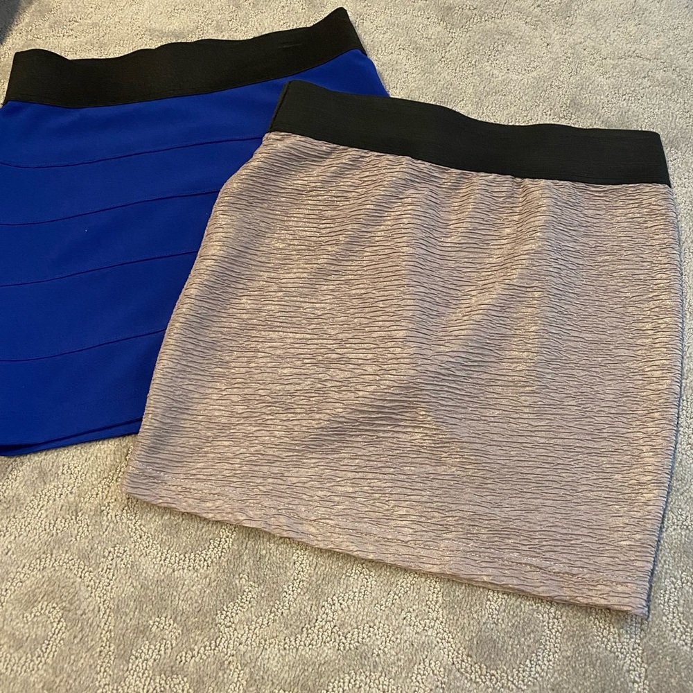 Set of skirts
